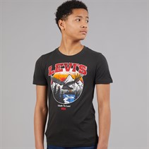 Levi's Boys Soar Like An Eagle T-Shirt Pirate Black