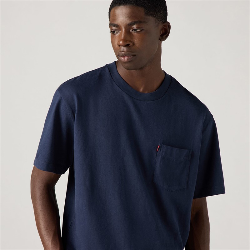 Levi's T-shirt z kieszenią dla niego kolor Navy Blazer