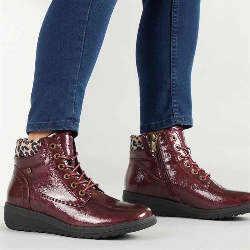 Lotus Womens Gracie Lace Up Ankle Boots Bordo Patent