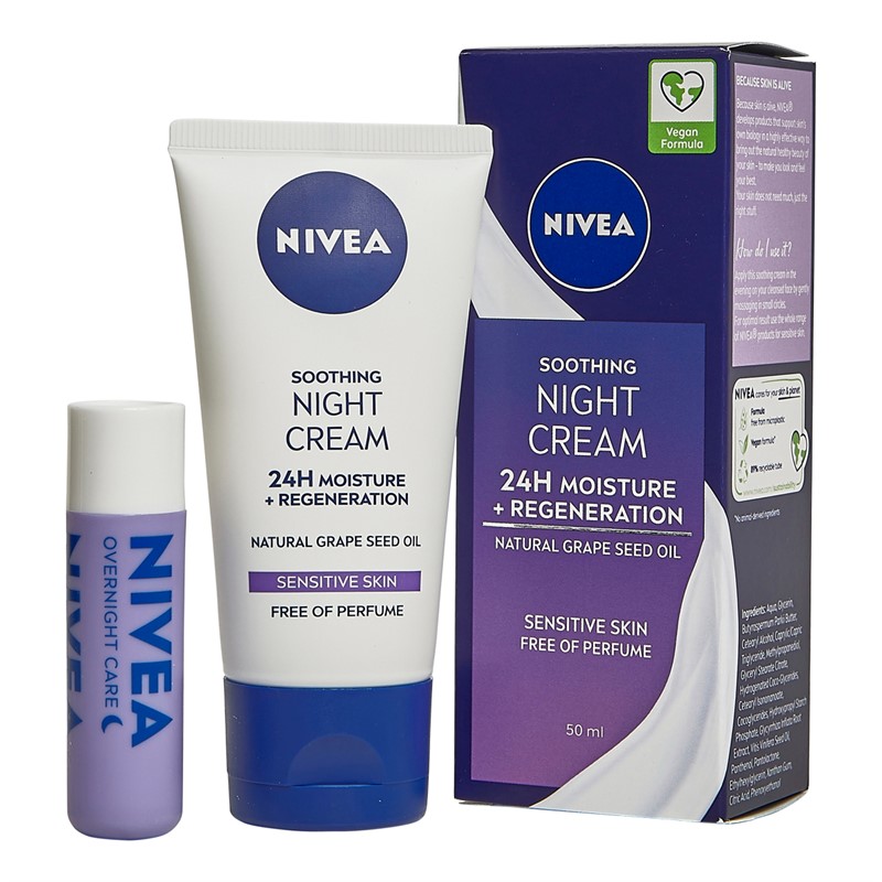 NIVEA Womens Feel Dreamy Gift Set Multi