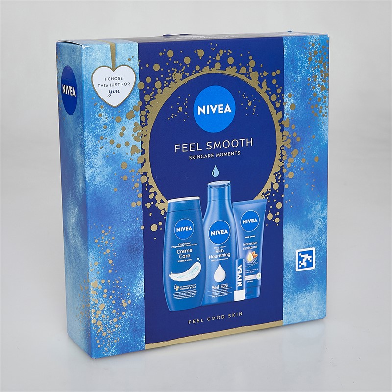 NIVEA Womens Feel Smooth Four Pack Set Multi