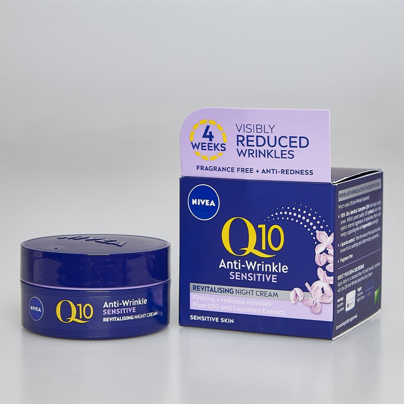 NIVEA Womens Radiant Skin Three Pack Gift Set Multi