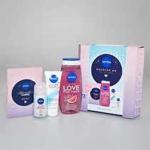 NIVEA Womens Nourish Me With Love Four Pack Gift Set Multi