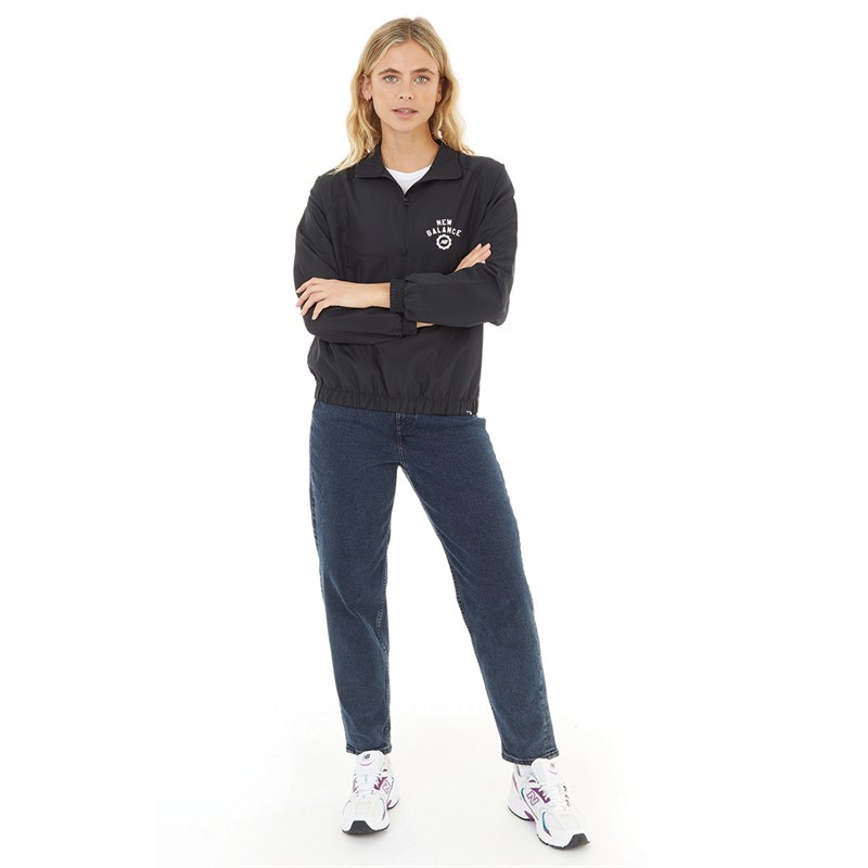 New Balance Womens Sport Varsity 1/4 Zip Woven Sweatshirt Black