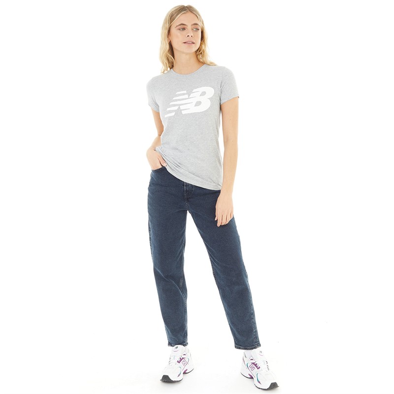 New Balance Womens Classic Flying Logo Graphic T-Shirt Athletic Grey