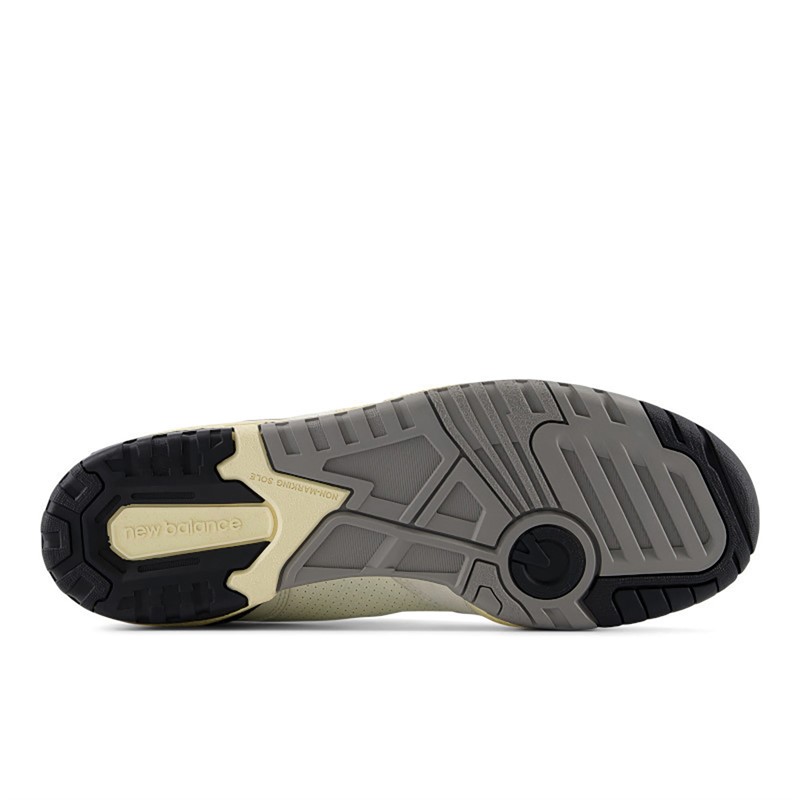 New Balance Mens 550 Trainers Sea Salt/Pack Black