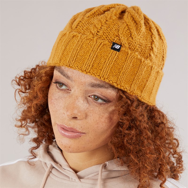 New Balance Womens Cable Knit Beanie Workwear