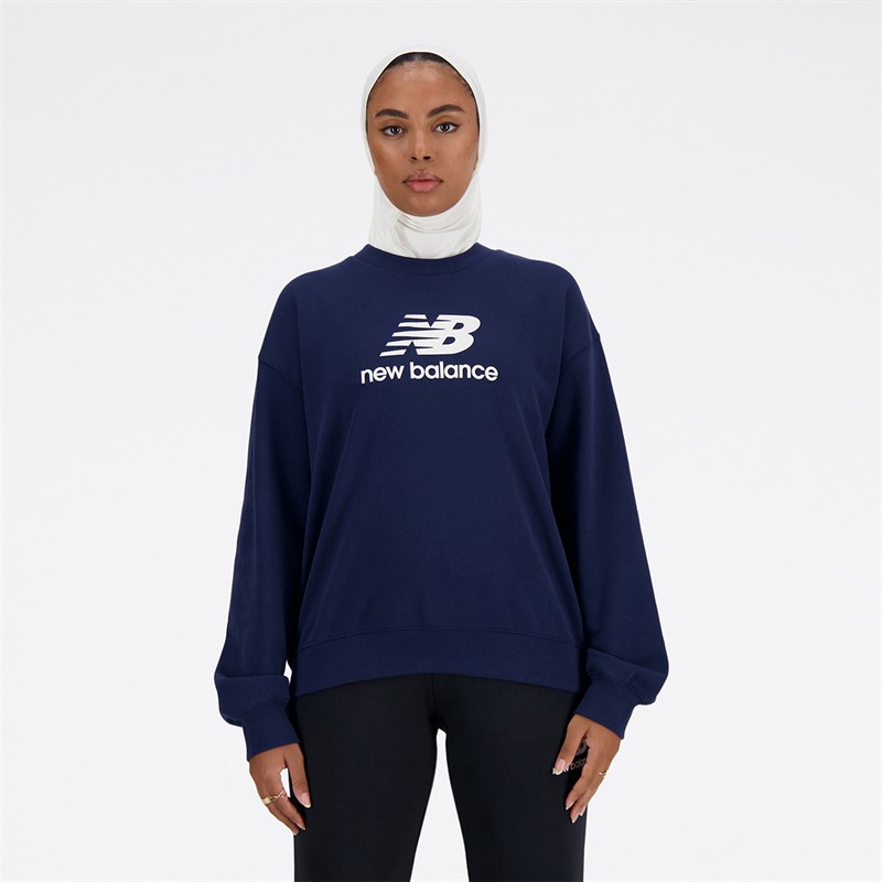 New Balance Sport Essentials bluza dresowa frotte z z logo dla niej kolor granatowy - Rozmiar 36-38