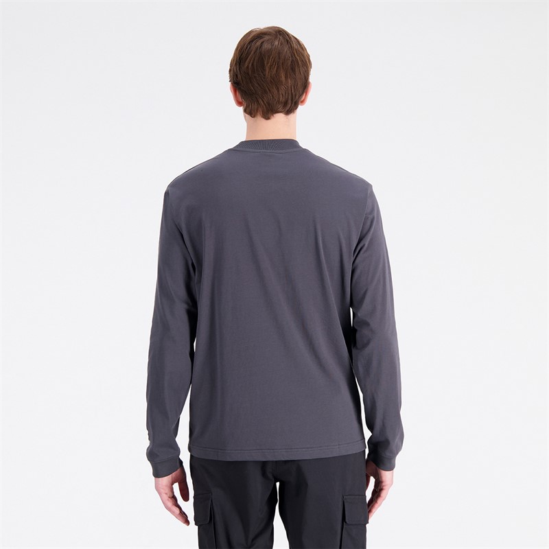 New Balance Herren Essentials Varsity Langarm T-Shirt Blacktop