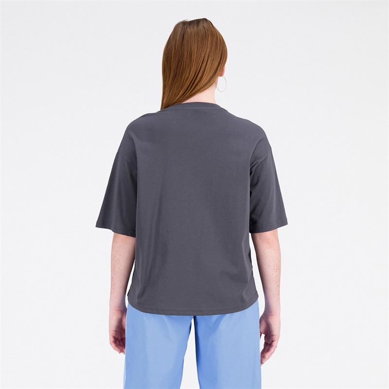 New Balance Damen Sport Remastered Locker Geschnittenes T-Shirt Blacktop