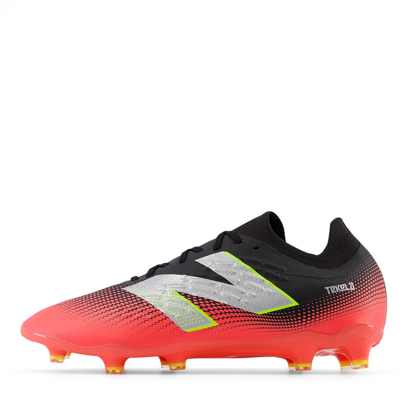 New Balance Tekela Magia Low Veters V4 FG Stevige Ondergrond Voetbalschoenen Zwart - Maat 45.5