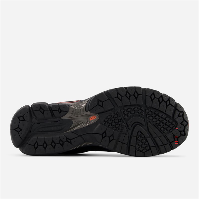 New Balance 2002R Trainers Black Castlerock/Red