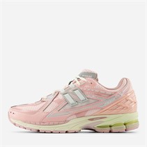 New Balance Womens 1906N Lunar New Year Trainers Pink