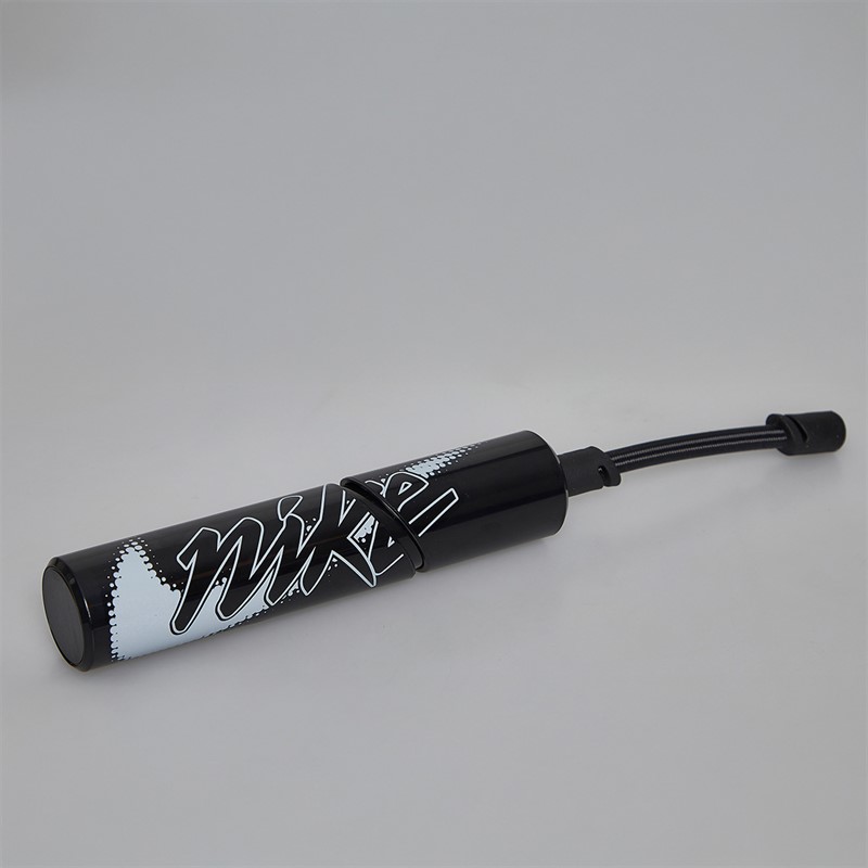 Nike Essential Ball Pump Black/White/White