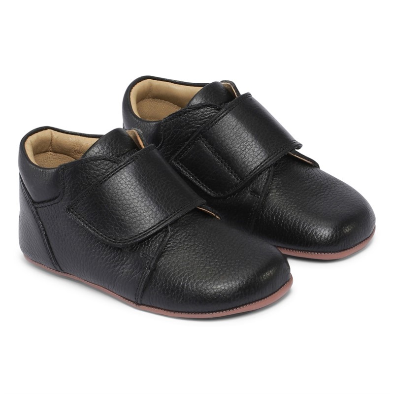 Bundgaard Tannu kapcie dla dziecka kolor czarny