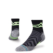 STANCE Unisex Serrano Trainingskwartier Sokken Zwart