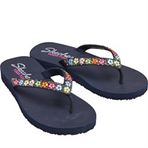 mandm direct ladies skechers