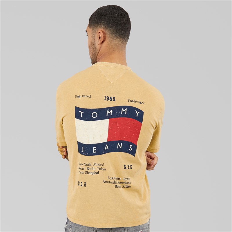 Tommy Hilfiger Mens 90S Waving Flag T-Shirt Gentle Gold