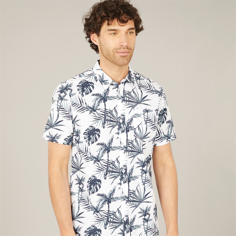 Tokyo Laundry Mens Fortuna Palm Leaf Print Short Sleeve Shirt White