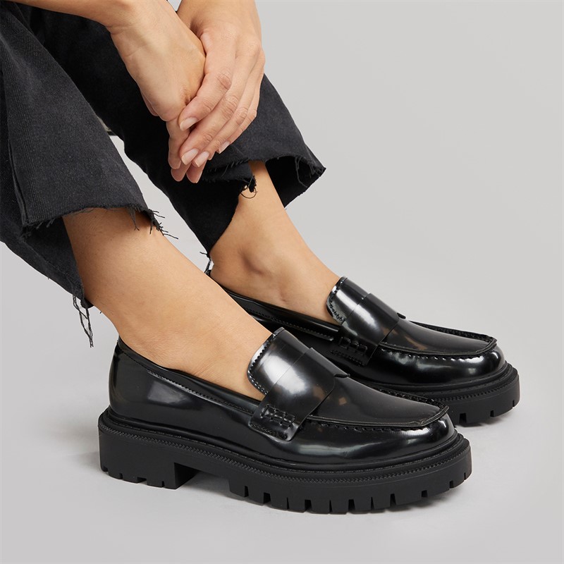 Truffle Collection Womens Cabernet Chunky Loafers Black - Size 6