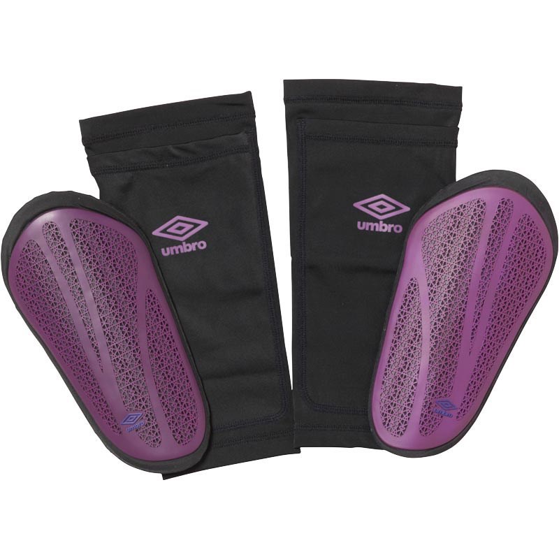 umbro shin guard