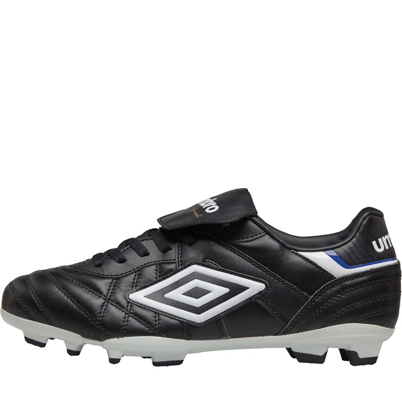 umbro soccer boots