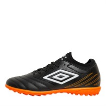 Umbro Voetbalschoenen voor Heren Tocco IV 1.0 TF Astro Zwart/Wit/Dragon Fire