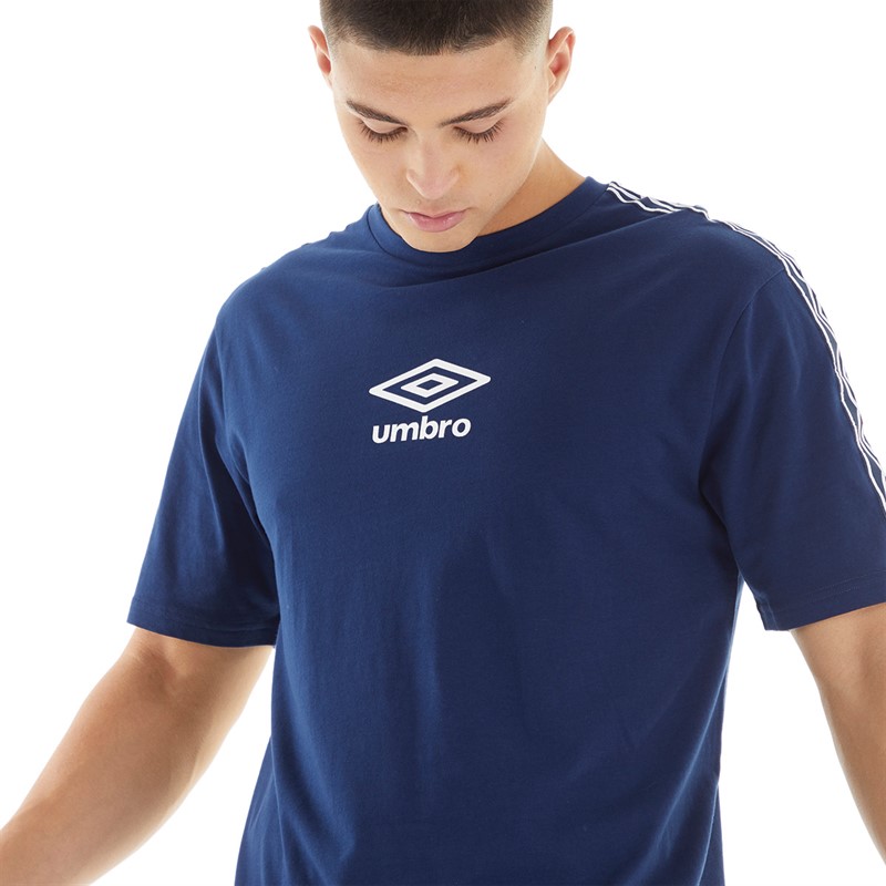 Umbro T-shirt Homme Style Actif Petit Logo Bandé Bleu Marine/Blanc