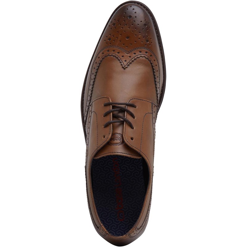base motif brogues