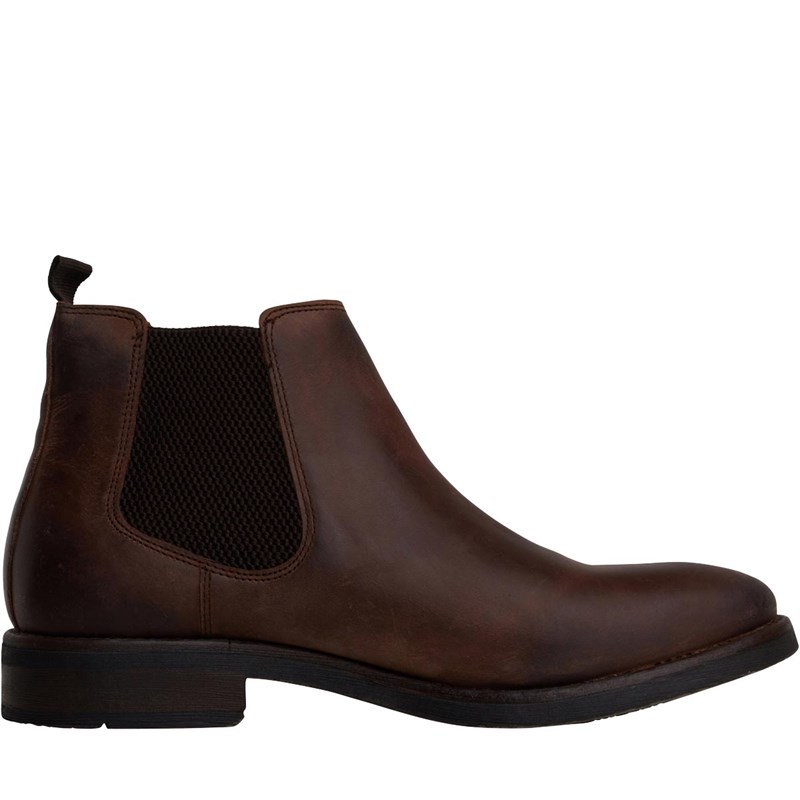 base brown boots