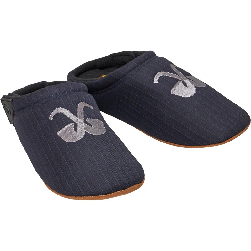 base slippers