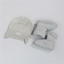 UGG® Infant Skylar And UGG® Beanie Set Grey