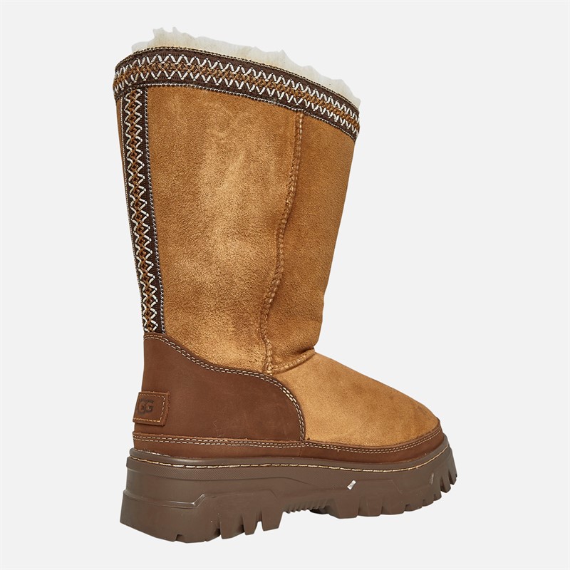 UGG® Womens Classic Tall Trailgazer Boots Chestnut