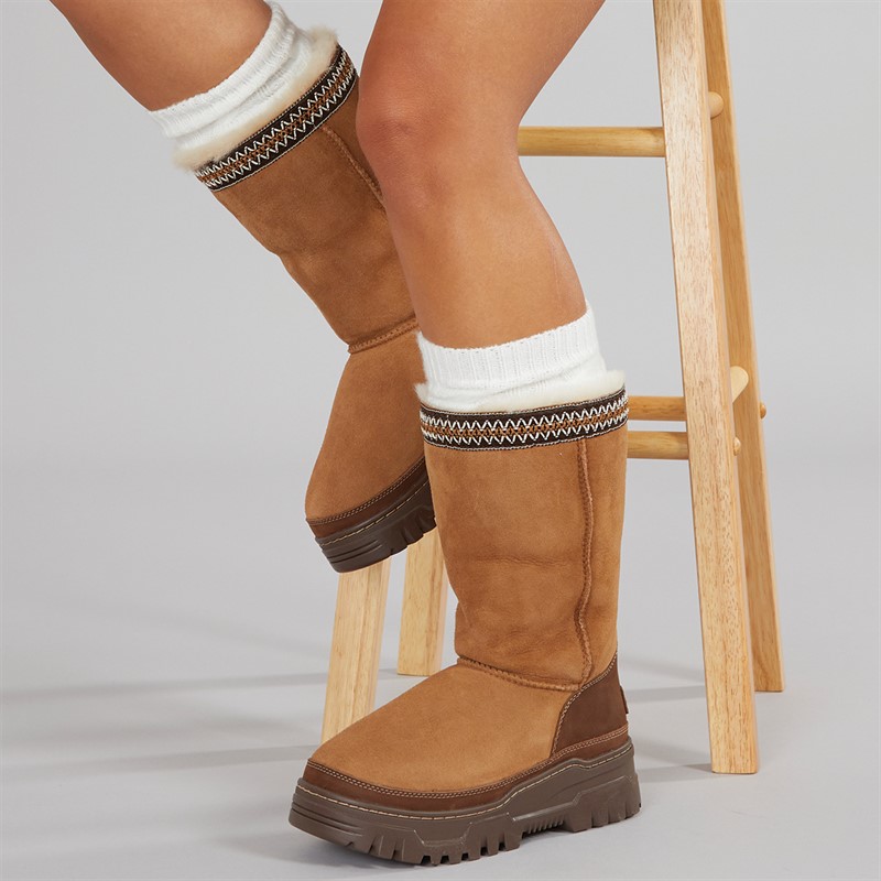 UGG® Womens Classic Tall Trailgazer Boots Chestnut