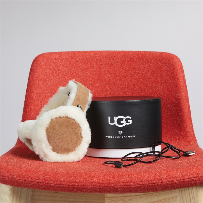 UGG® Womens Sheepskin Earmuffs Chestnut