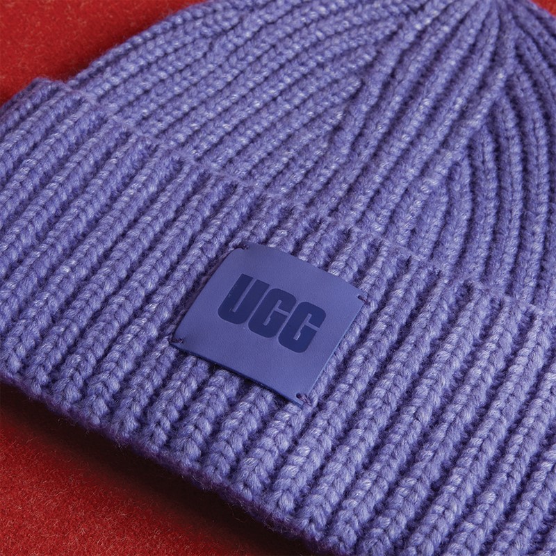 UGG® Womens Chunky Rib Beanie Lupine