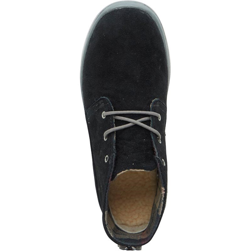 ugg canoe suede