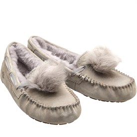 ugg pom pom slippers size 9