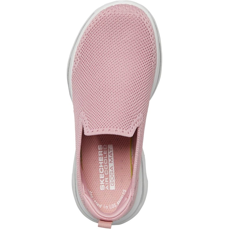 girls sketchers go walk
