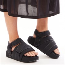 sport shoes price