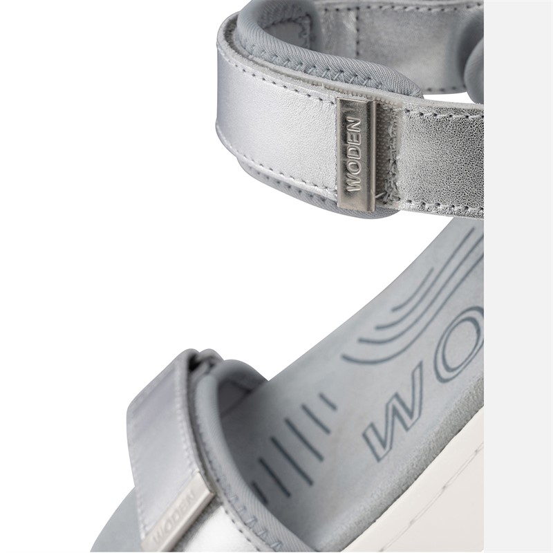 Woden Sandales métalliques Femme Ligne 039 Argent