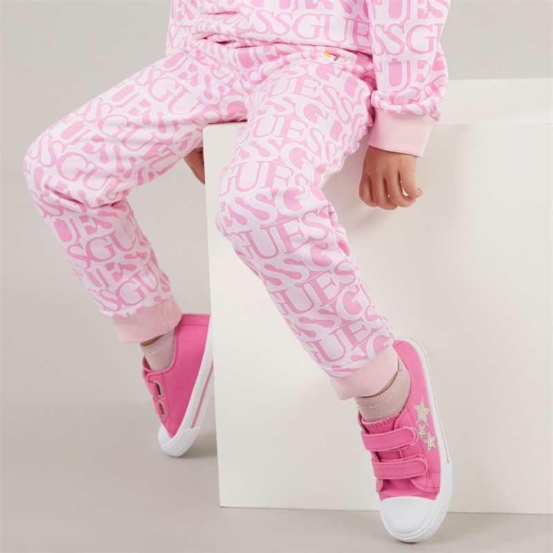 Guess joggersy dla dziewczynki kolor z logo Fuchsia